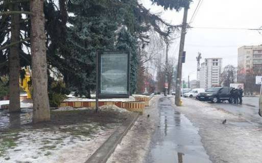 Ситилайт B в Хмельницком, 1.2x1.8  Свободи вул., біля вул. буд.1.  фото 1