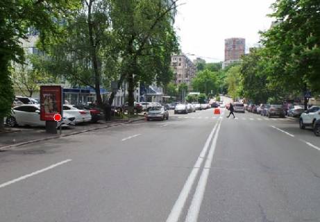 Бэклайт B в Киеве Кловський узвіз, 7 фото 1