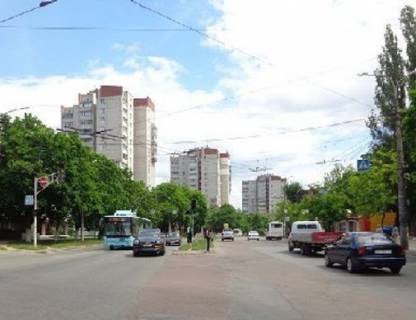 Призматрон, Призма B у Чернігові, 3x4  Рокоссовського вул., 22а - Доценка вул. - 481946 Фото 1