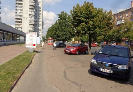 Бэклайт B в Чернигове Перемоги просп., 102/27 фото 1