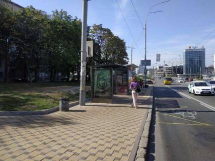 Бэклайт B в Киеве, 1.2x1.8  Дружби народів бульв., 4/6  зуп. "Готель "Дружба" фото 1
