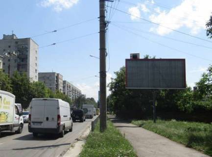 Призматрон, Призма A у Львові, 3x6  Виговського вул. (Івана Виговського вул.) - Любінська вул. (до вул. Кульпарківська) - 555808 Фото 1