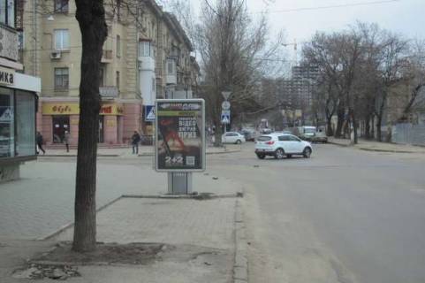 Бэклайт B в Николаеве, 1.2x1.8  Маріупольська вул., 31 - Потьомкінська вул. фото 1