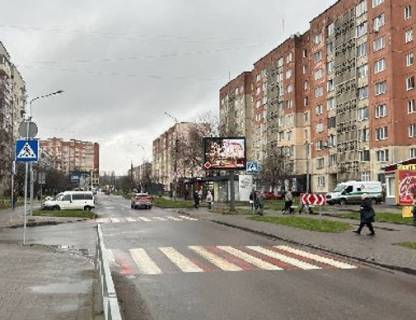 Видеоборд + в Луцке, 2.3x3.14  Кравчука вул., 32 - 619631 фото 1