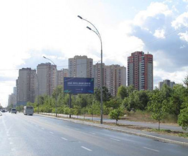 Призма A в Киеве, 3x6  Петра Григоренка просп., напроти "Еко-Маркету" (у напрямку Анни Ахматової вул.) - 651999 фото 1
