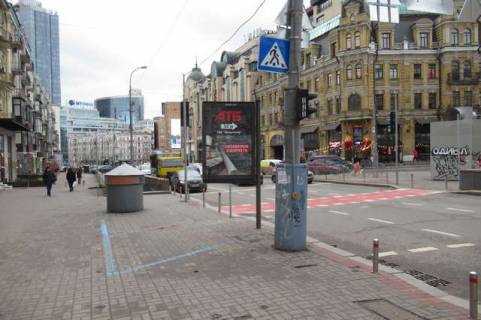 Бэклайт B в Киеве, 1.2x1.8  Басейна вул., 1/2 фото 1