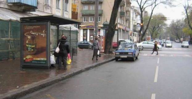 Нестандарт B у Одесі, 1.2x1.8  Успенська вул., 107 - Преображенська вул. (остановка) Фото 1