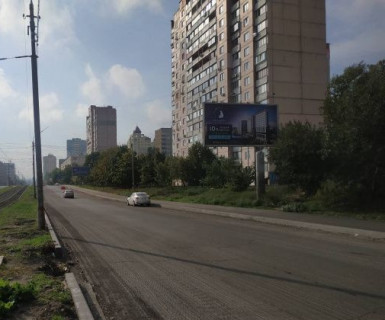 Билборд A в Киеве, 3x6  Автозаводська вул., 67 фото 1