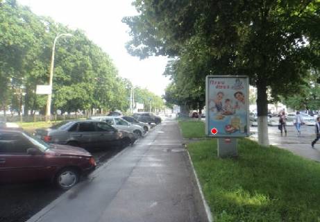 Бэклайт A в Чернигове Миру просп., 44 фото 1