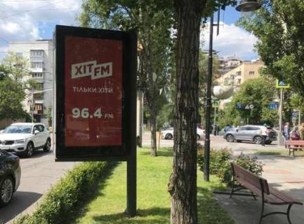 Билборд B в Киеве, Нестандарт  Лесі Українки бул., 24(ЦВК) фото 1