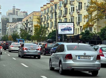 Видеоборд A в Киеве, 2.3x3.14  Берестейський просп., 7 (розширення 480х336) - 655640 фото 1