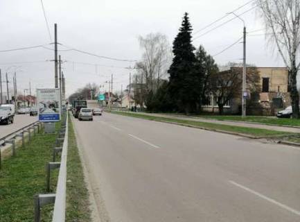 Ситилайт B в Чернигове, 1.2x1.8  Михайла Грушевського просп., 159 -3 фото 1