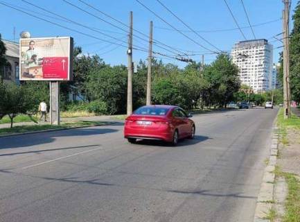 Бэклайт B в Черкассах, 2.3x3.14  Героїв Сталінграда вул., 76 - Шевченка бульв. фото 1