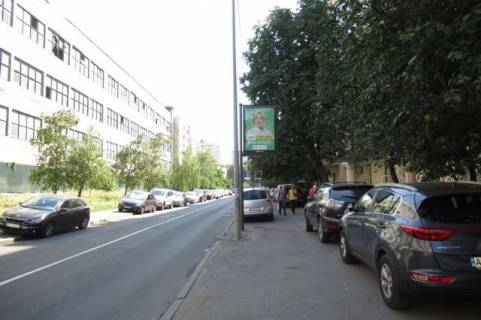 Ситилайт A в Васильевке, 1.2x1.8  Кловський узвіз, 24 №1 фото 1