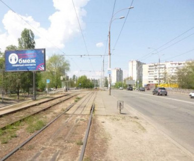 Білборд, Бігборд (Борд)  B у Києві, 3x6  Салтівське шосе-сел. Кутузівка-прапорець №4-у бік Ст. Салтова Фото 1