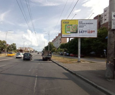 Білборд, Бігборд (Борд)  A у Києві, 3x6  Драйзера Теодора вул., 11 - Володимира Маяковського просп. Фото 1