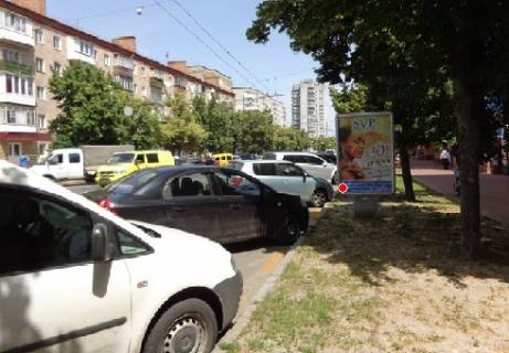 Беклайт A у Чернігові Перемоги просп., 93 Фото 1