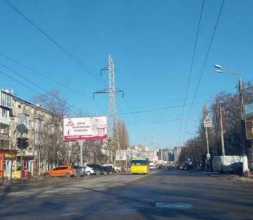 Билборд B в Одессе, 3x6  Космонавтів вул., 28 фото 1