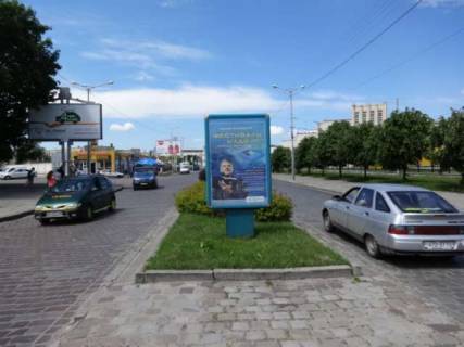 Ситилайт A в Львове Чернівецька вул. фото 1