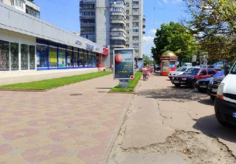 Беклайт B у Чернігові Перемоги просп., 102/27 Фото 1