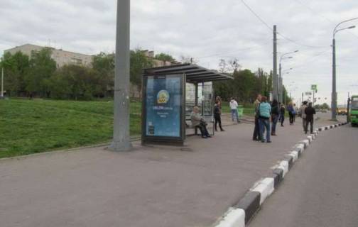 Нестандарт B в Харькове, 1.2x1.8  Гагаріна просп. - Південнопроектна вул., (зупинка) фото 1