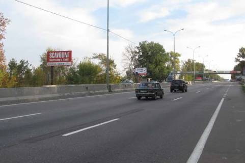 Білборд, Бігборд (Борд)  B у Чабани, 3x6  Київ - Одеса, 03км+650м від Києва (зліва в  напр. Києва, в центрі с.Чабани) Фото 1