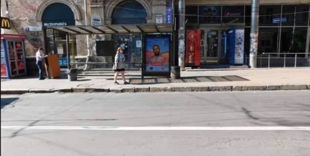 Нестандарт A у Києві, 1.2x1.8  Софіївська вул., 1 Фото 1