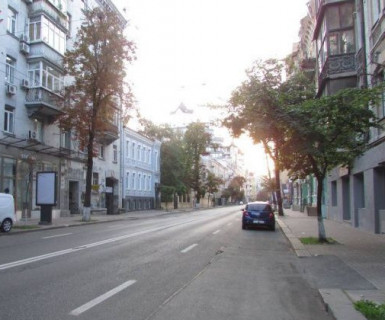 Сiтiлайт B у Києві, 1.2x1.8  Велика Житомирська вул., 32 Фото 1