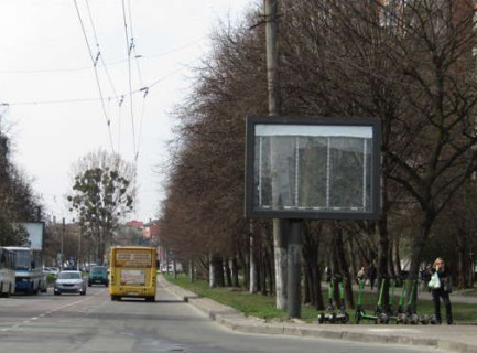 Скроллер A в Львове, 2.3x3.14  Гетьмана Мазепи вул., 13 - 656691 фото 1