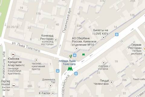 Бэклайт B в Киеве, 1.2x1.8  Толстого Льва пл., 2 - Пушкінська вул.,  (правору) №1 - зупинка громадського транспорту схема