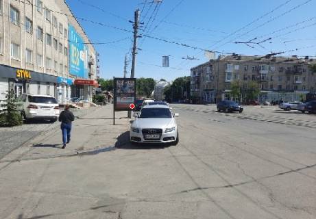 Бэклайт B в Виннице Пирогова вул., 2 фото 1