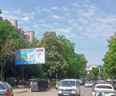 Билборд B в Ивано-Франковске, 3x6  Ак. Сахарова (Чекістів) вул., 30 фото 3