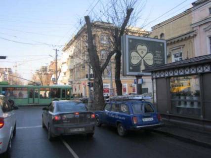 Скроллер A в Одессе Велика Арнаутська вул., 4 - Канатна вул. - 272044 фото 1