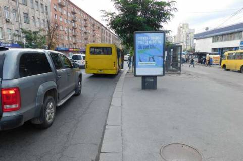 Бэклайт A в Киеве Іллєнка Юрія вул., (ст.м. "Лук"янівська", ""McDonald's") №2 фото 1