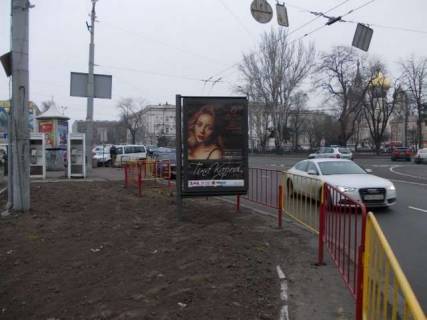 Бэклайт B в Одессе, 1.2x1.8  Привокзальна пл. - Середньофонтанська вул. фото 1
