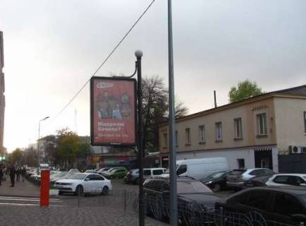 Ситилайт B в Киеве, 1.2x1.8  Ярославська вул., 58 фото 1