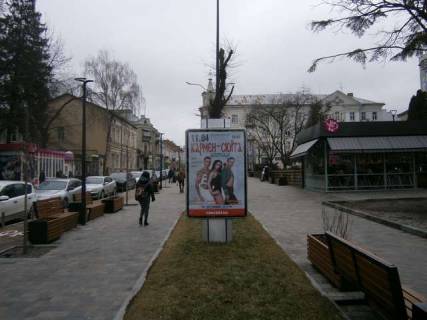 Беклайт A у Тернополі, 1.2x1.8  Чорновола вул., 1 Фото 1