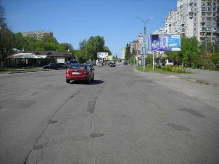 Билборд A в Васильевке, 3x6  Гагаріна вул., 45 фото 1