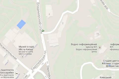 Сiтiлайт B у Києві, 1.2x1.8  Володимирський узвіз, №16 - на опорі 3м - №0 схема