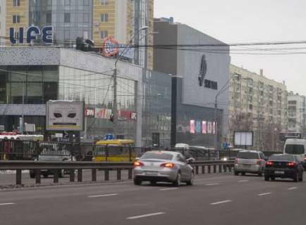 Беклайт B у Києві, 2.3x3.14  Берестейський просп., , 28-А Фото 1