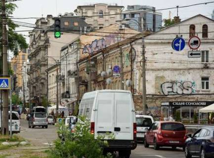 Видеоборд A у Києві, 1.2x1.8  Нижній Вал вул., 27-29 - 616441 Фото 1
