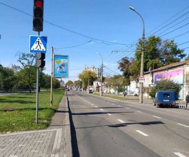 Ситилайт A в Николаеве, 1.2x1.8  Центральний просп. (Леніна просп.) - Мала Морська вул., (№2) фото 1