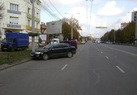 Бэклайт B в Виннице Коцюбинського просп., 24 фото 1