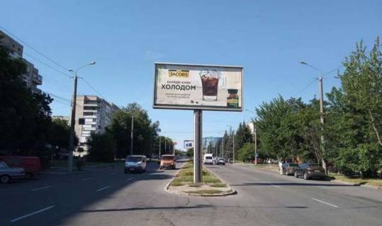 Призма A в Виннице, 3x6  Юності просп., 22 (у напрямку вул. Келецька) - 258761 фото 1