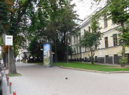 Бэклайт A в Киеве, 1.2x3.6  Володимирська вул., 24-а фото 1