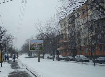 Беклайт A у Києві, 2.3x3.14  Голосіївський просп., , 86 Фото 1