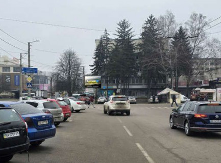 Видеоборд A в Кропивницкий (Кировоград), 2.3x3.14  пл,Богдана Хмельпицького-вул,Преображенська,4 - 652898 фото 1