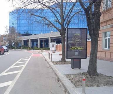 Ситилайт A в Киеве, 1.2x1.8  Григорія Сковороди вул., 21 фото