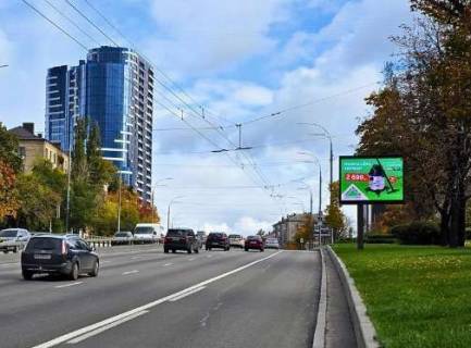 Видеоборд A в Киеве, 2.3x3.14  Миколи Міхновського бульв., 10 (розширення 480х336) - 616300 фото 1