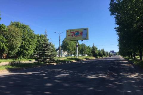 Билборд B в Луцке, 3x6  Єршова вул. , роздільник (1) фото 1